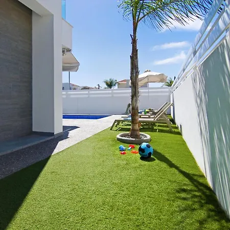 Вилла Martha Протарас