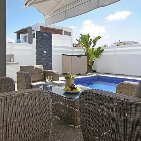 Martha Βίλα Πρωταράς